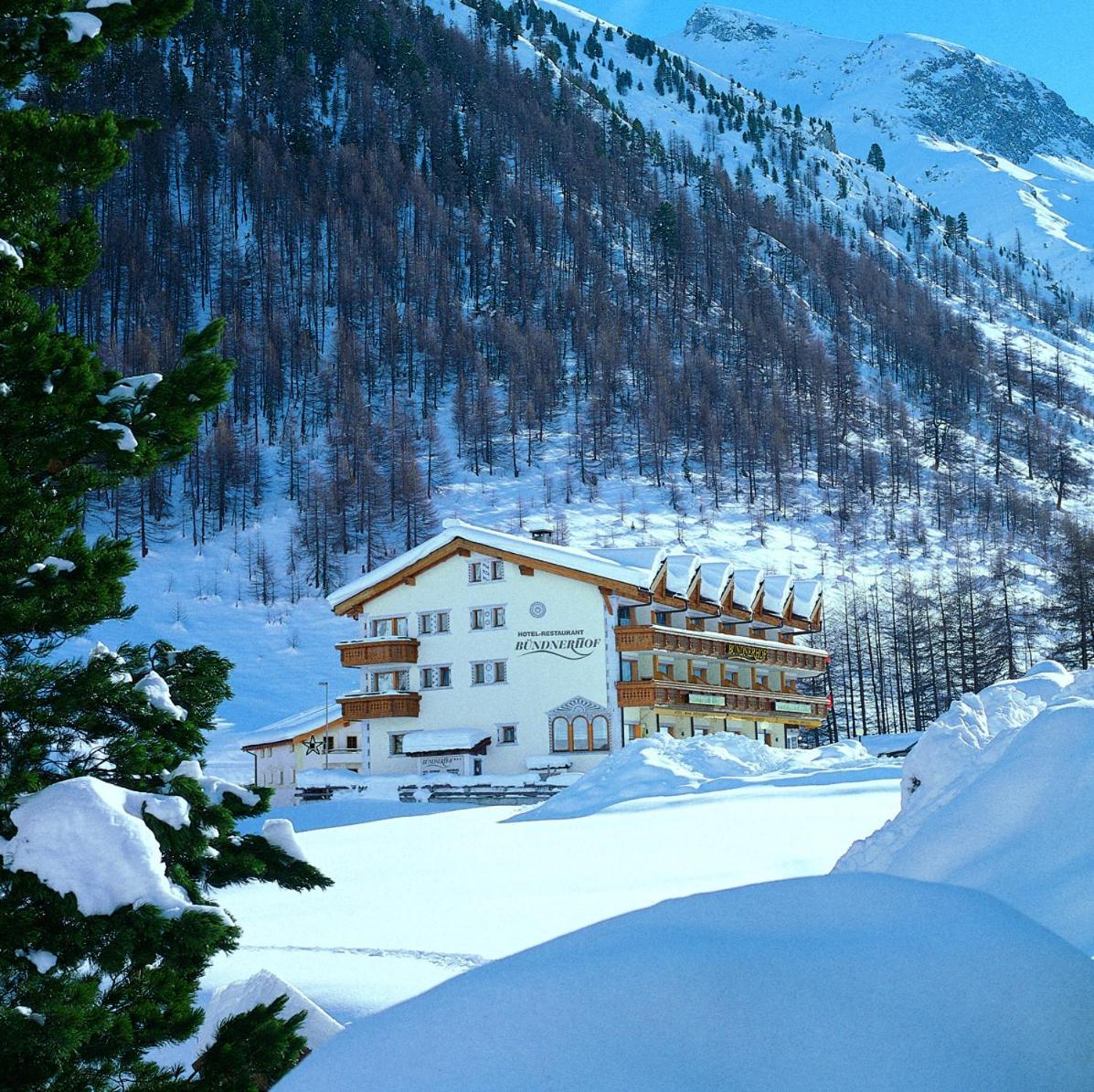 Country Wellnesshotel Bündnerhof Samnaun Exterior foto