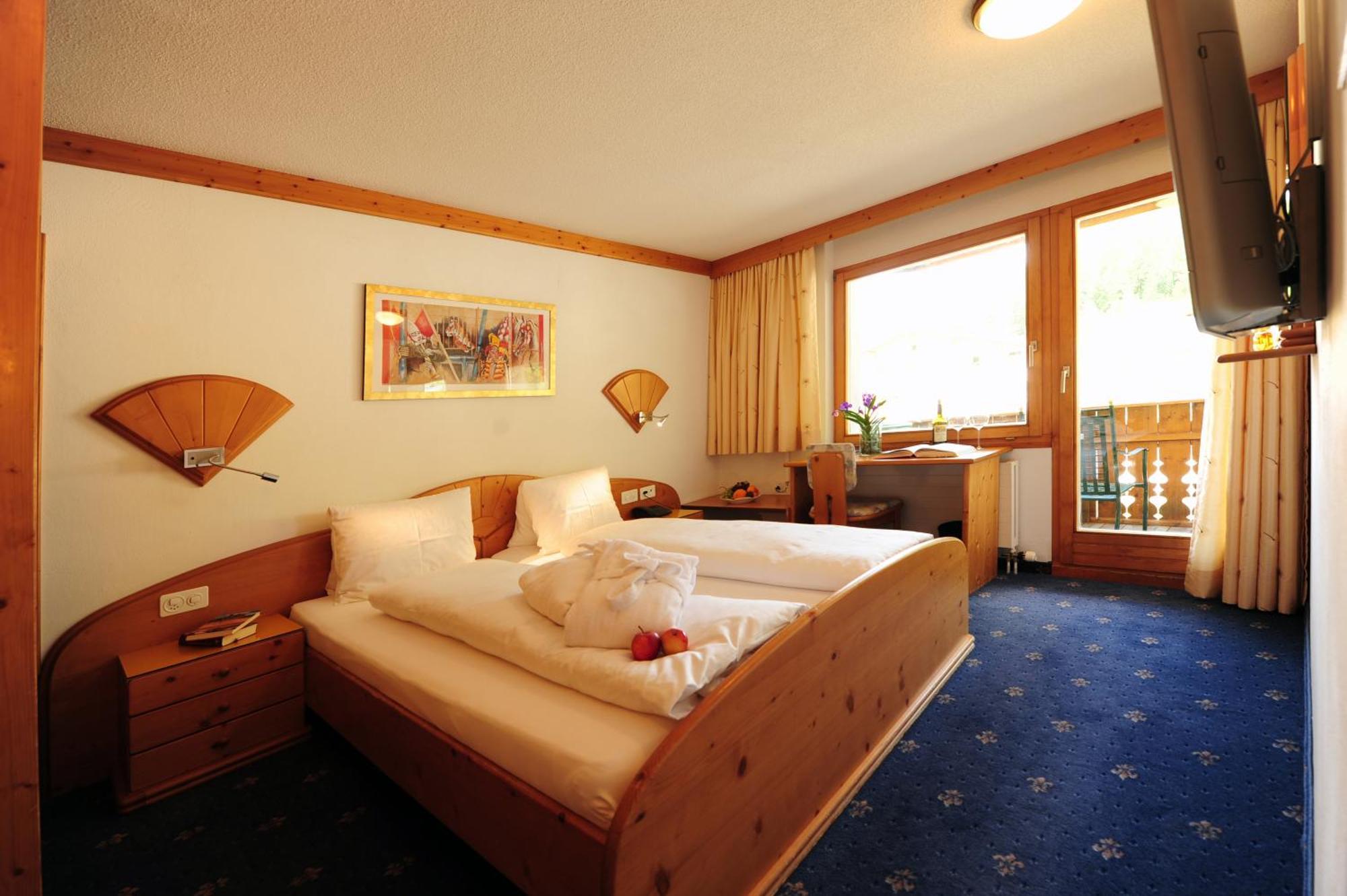 Country Wellnesshotel Bündnerhof Samnaun Zimmer foto